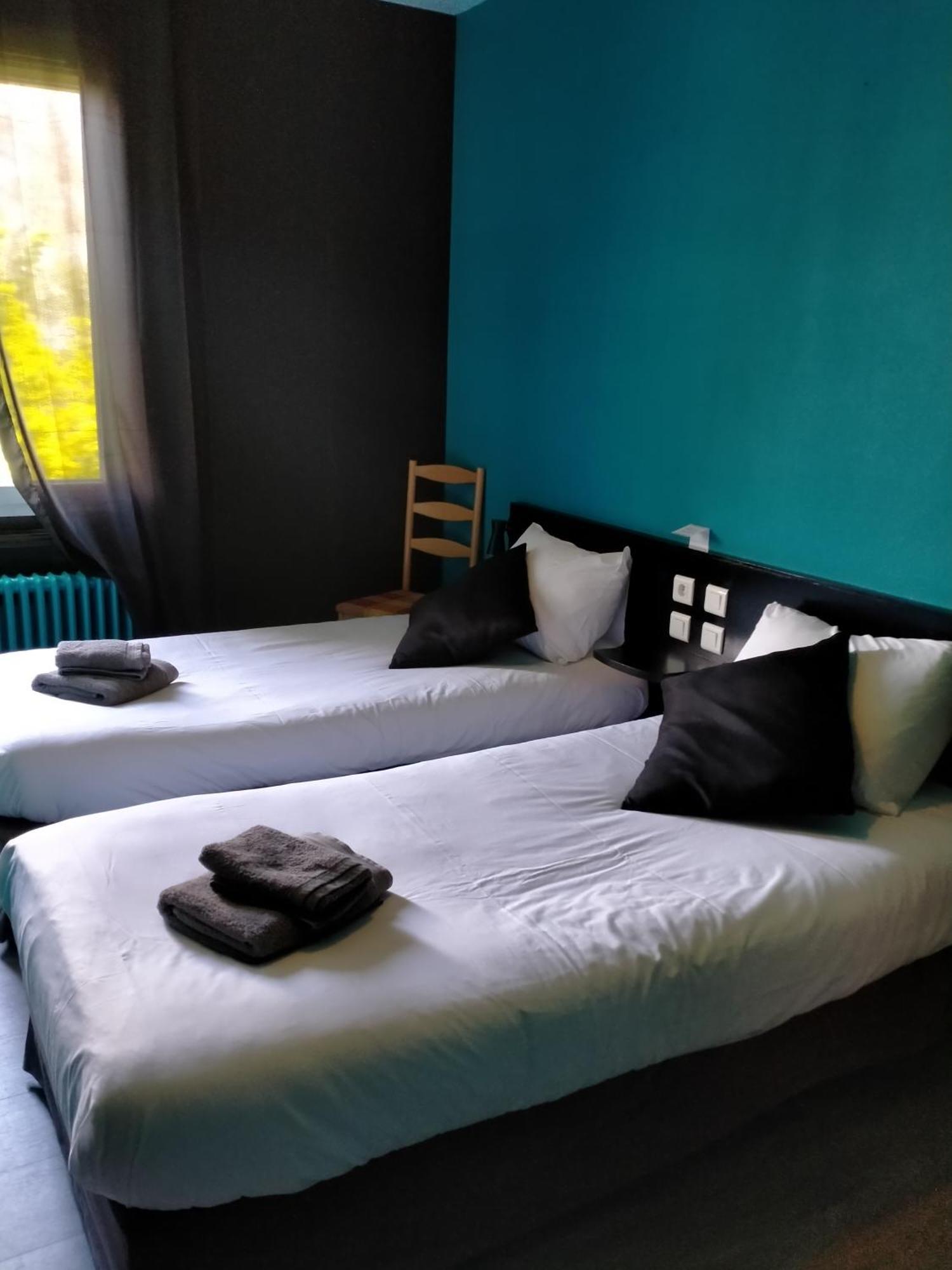 Logis Hotel Auberge De L'Etang Magnac-Bourg ภายนอก รูปภาพ