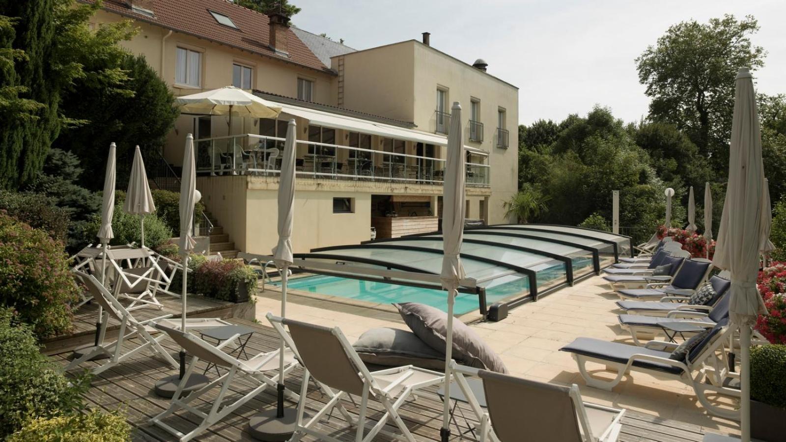 Logis Hotel Auberge De L'Etang Magnac-Bourg ภายนอก รูปภาพ